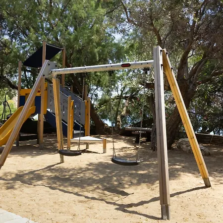 Horizon House By Collection Ándros